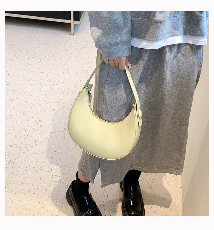 2024 New Autumn Crescent Mini Handbag Black — feature 26