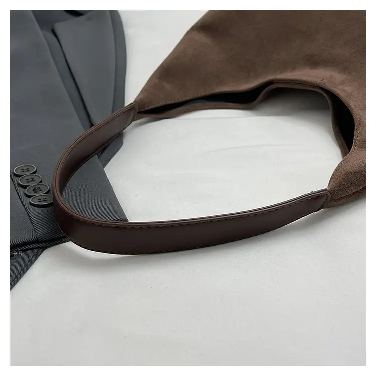 Retro Frosted Large Shoulder Bag Women 2024 — feature 4