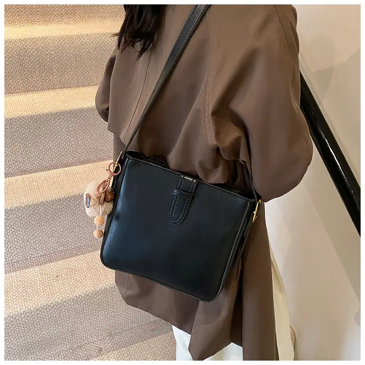 Women's Crossbody Bag Brown Textured 2026 New Fashion — feature 15