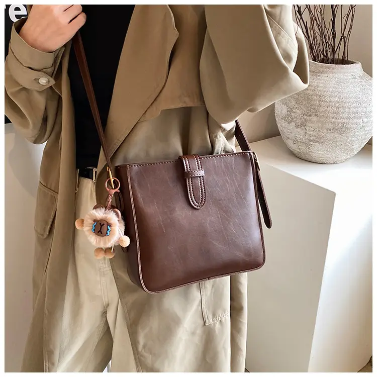 Women's Crossbody Bag Brown Textured 2026 New Fashion — feature 17