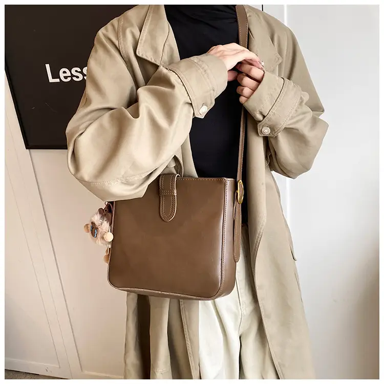 Women's Crossbody Bag Brown Textured 2026 New Fashion — feature 24