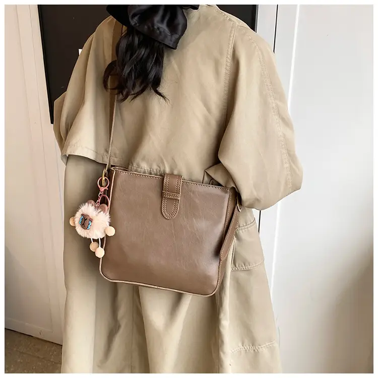 Women's Crossbody Bag Brown Textured 2026 New Fashion — feature 25