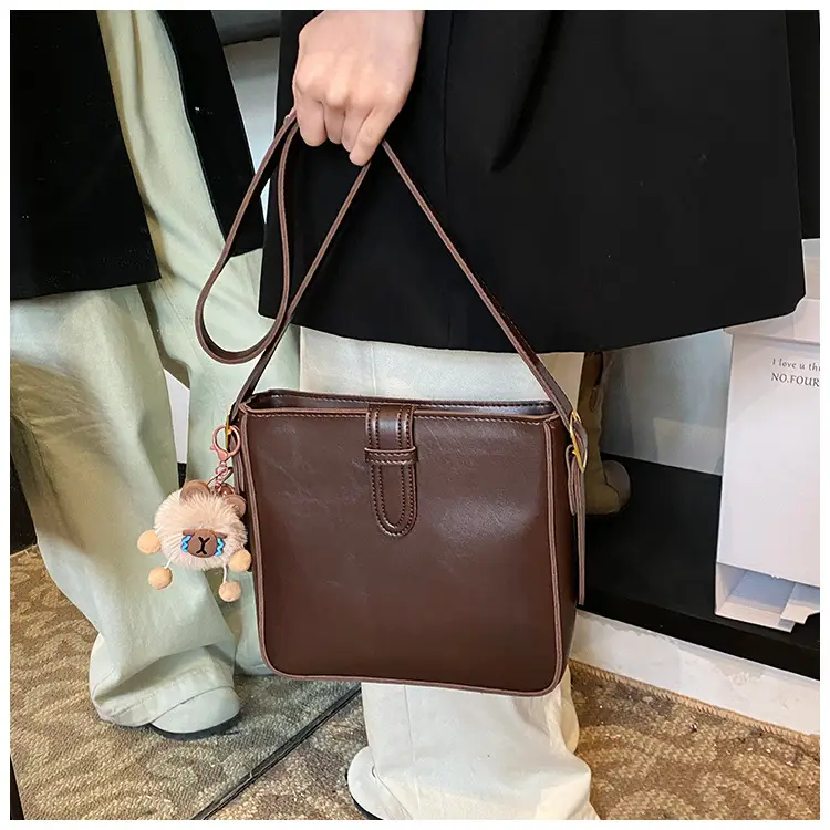 Women's Crossbody Bag Brown Textured 2026 New Fashion — feature 6