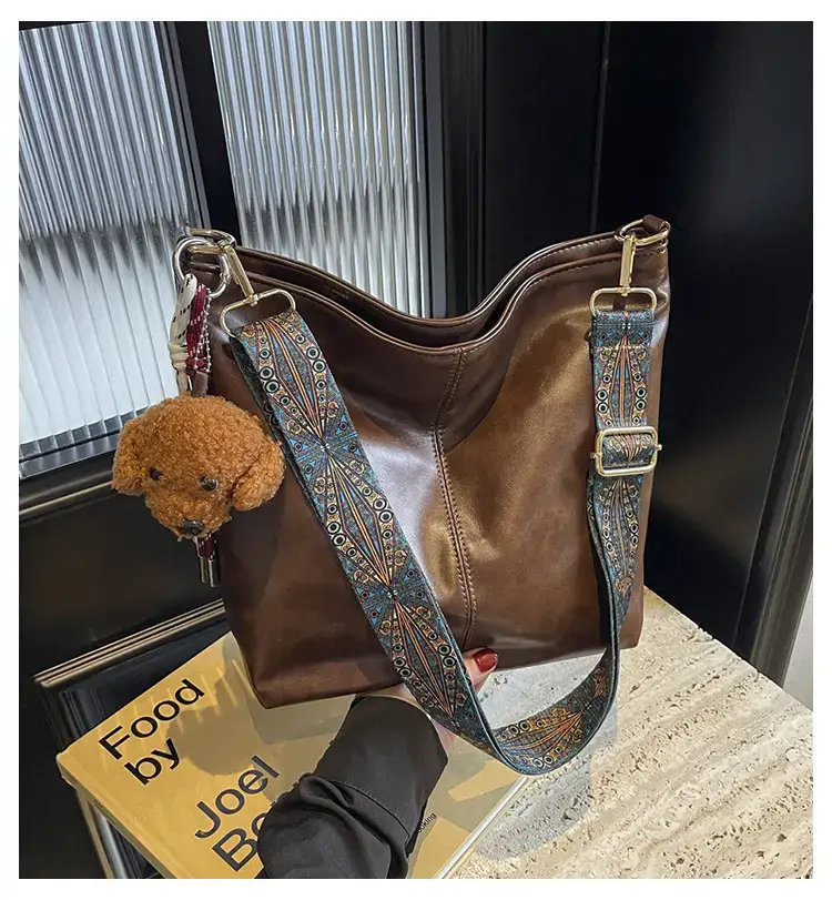 Women's Wax Leather Large Bag with Crossbody Strap — feature 1