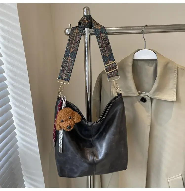 Women's Wax Leather Large Bag with Crossbody Strap — feature 30