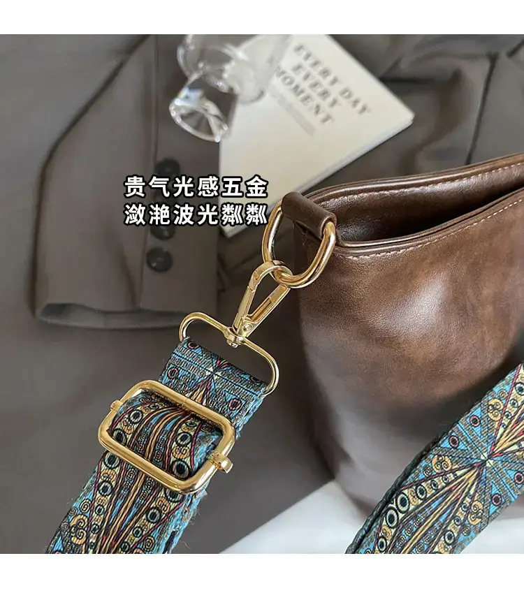 Women's Wax Leather Large Bag with Crossbody Strap — feature 4