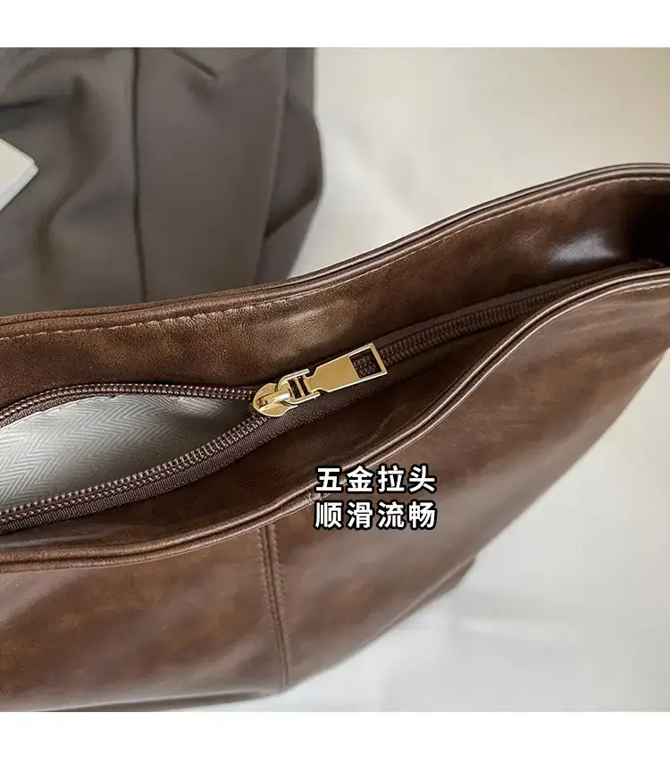 Women's Wax Leather Large Bag with Crossbody Strap — feature 5