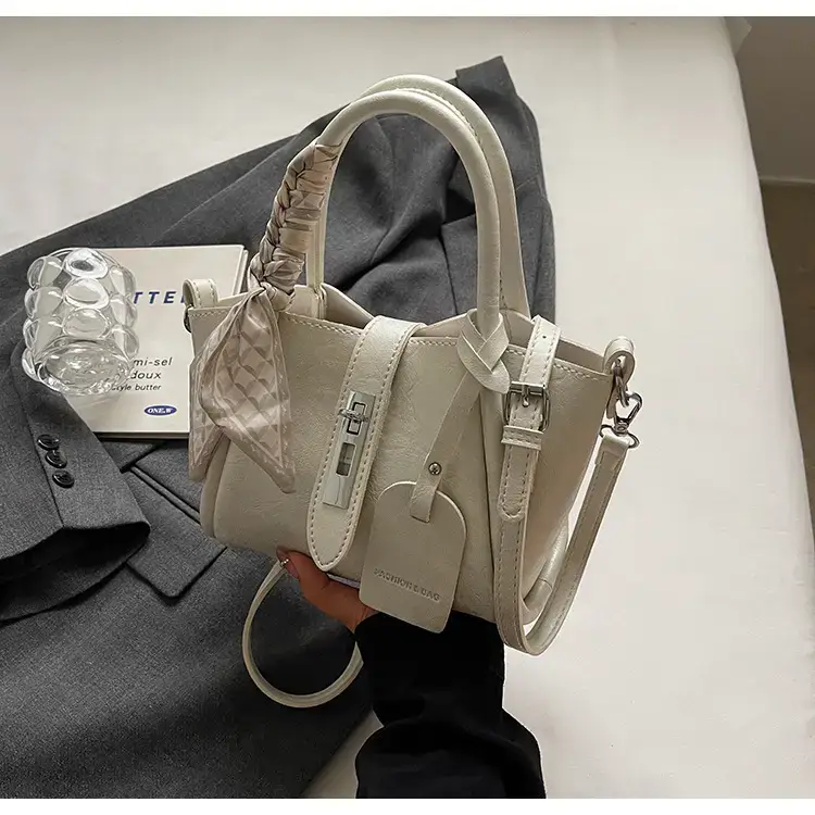 Black Korean Style Shoulder Bag with Bow Accessory — feature 24