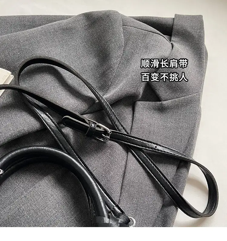 Black Korean Style Shoulder Bag with Bow Accessory — feature 3