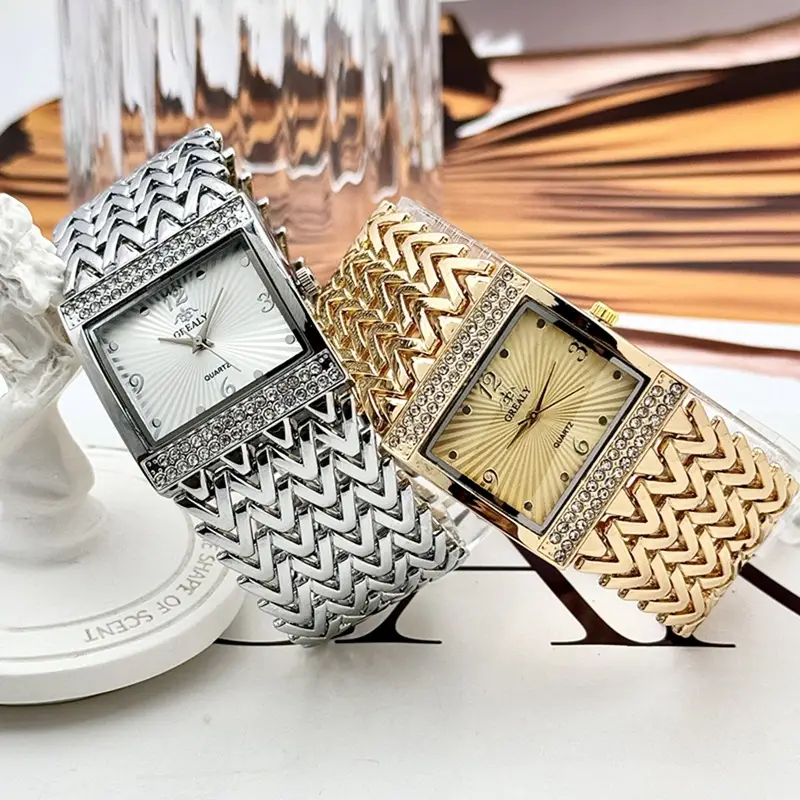 Women's Square Diamond Wavy Strap Quartz Watch - Image 5