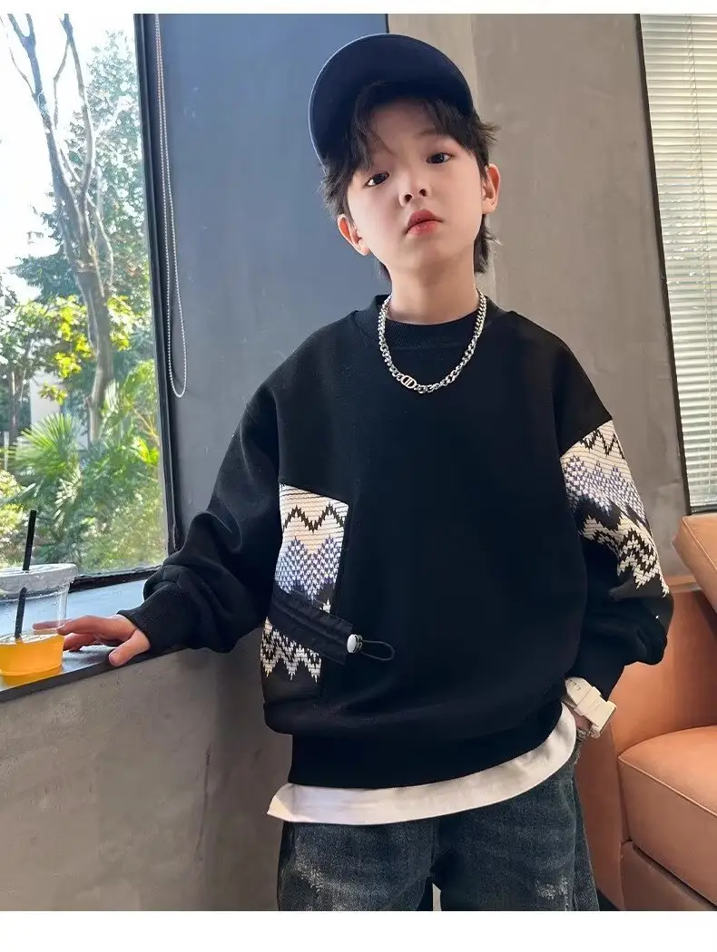 Autumn Boys Sweatshirt Black White Pattern 2025 — feature 7