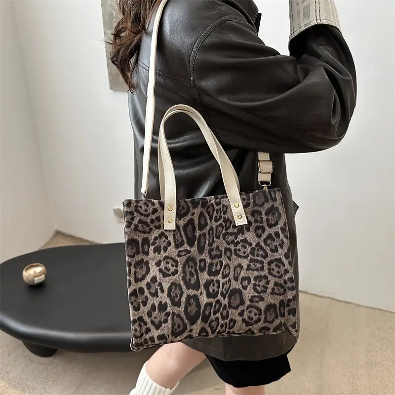 2024 Leopard Print Western Shoulder Bag Large Capacity - Image 5