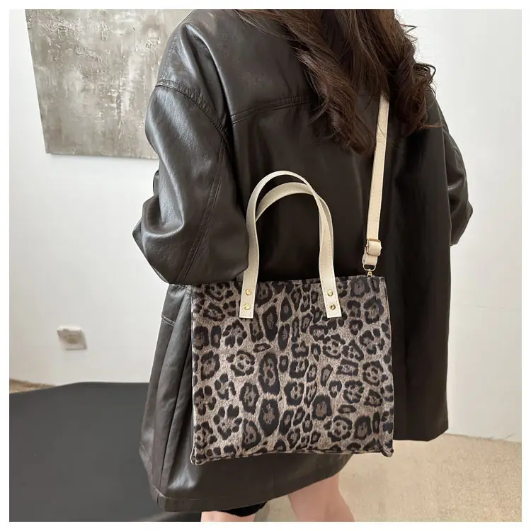 2024 Leopard Print Western Shoulder Bag Large Capacity — feature 19