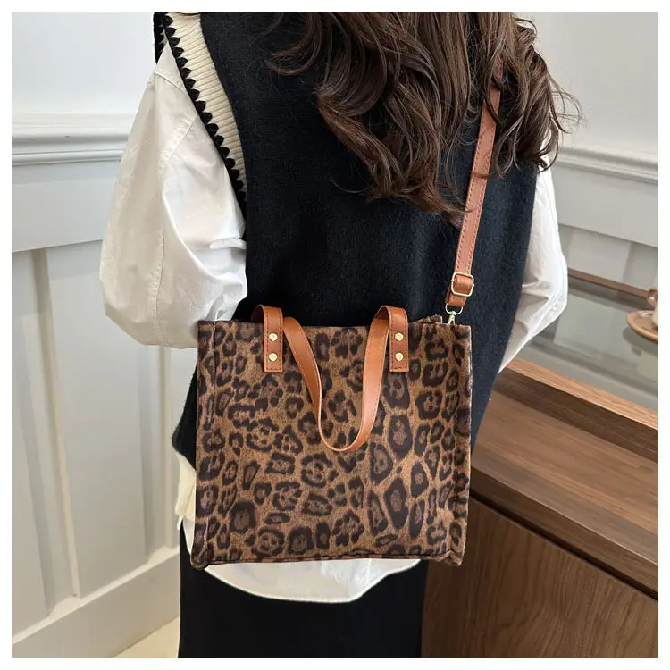 2024 Leopard Print Western Shoulder Bag Large Capacity — feature 26