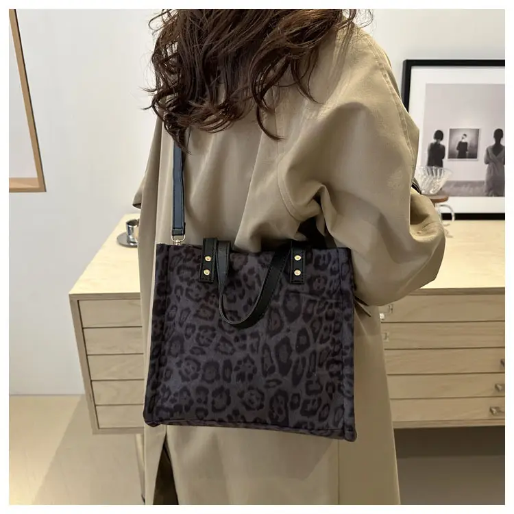 2024 Leopard Print Western Shoulder Bag Large Capacity — feature 30