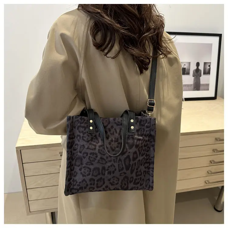 2024 Leopard Print Western Shoulder Bag Large Capacity — feature 31