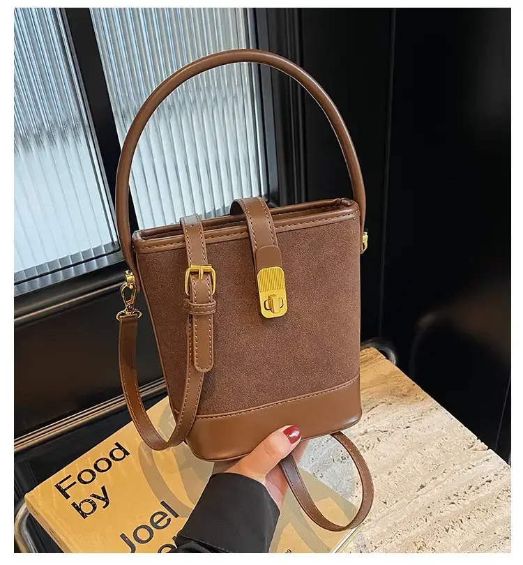 Women's Retro Brown Shoulder Crossbody Bag 2024 — feature 1