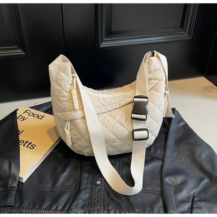 Large Capacity One-Shoulder Quilted Cotton Bag for Women — feature 25