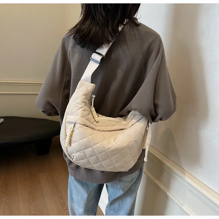 Large Capacity One-Shoulder Quilted Cotton Bag for Women — feature 61