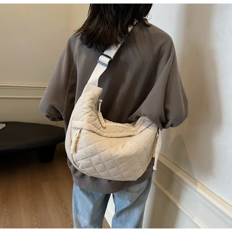 Large Capacity One-Shoulder Quilted Cotton Bag for Women — feature 62
