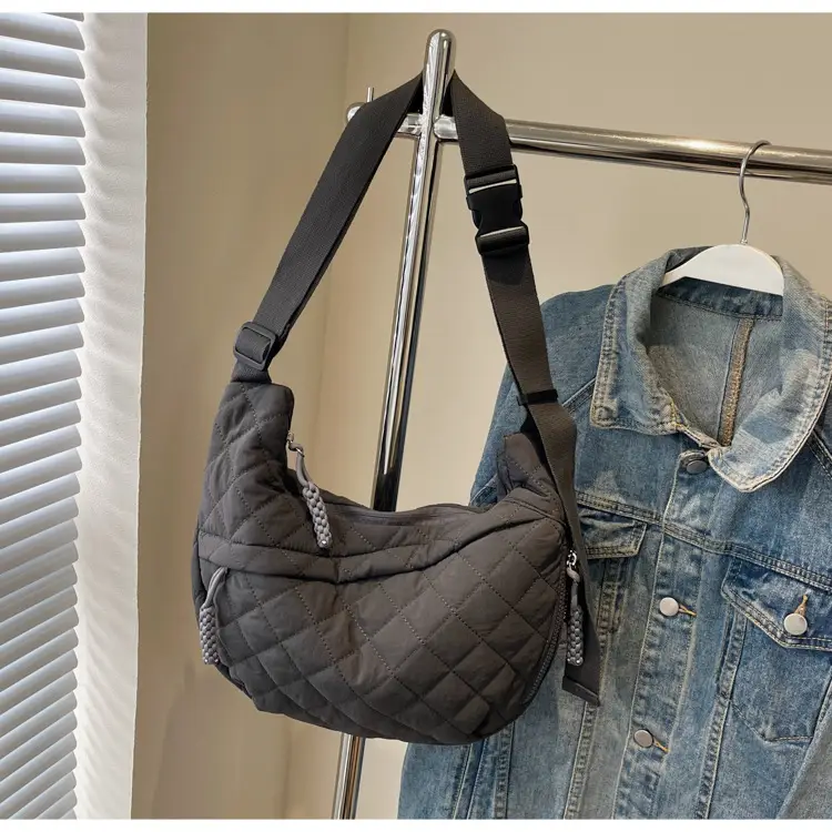 Large Capacity One-Shoulder Quilted Cotton Bag for Women — feature 83