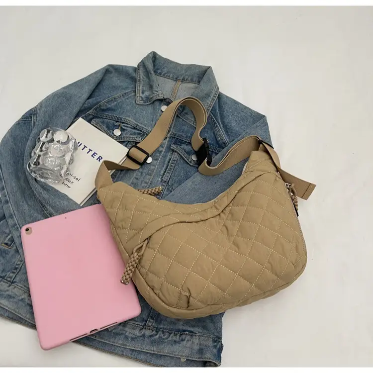 Large Capacity One-Shoulder Quilted Cotton Bag for Women — feature 88