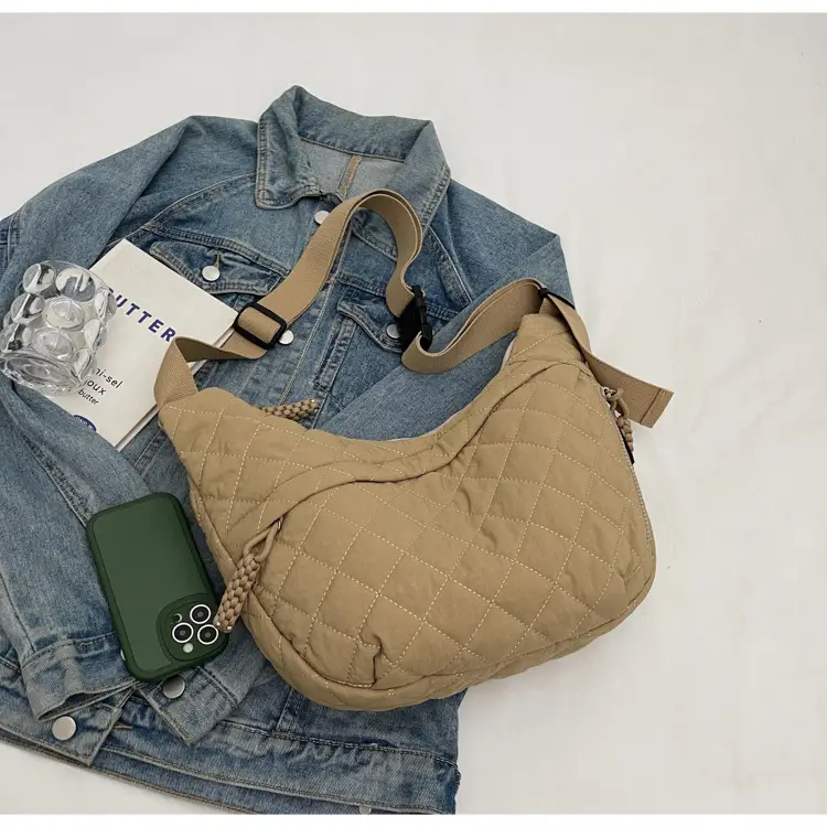 Large Capacity One-Shoulder Quilted Cotton Bag for Women — feature 89