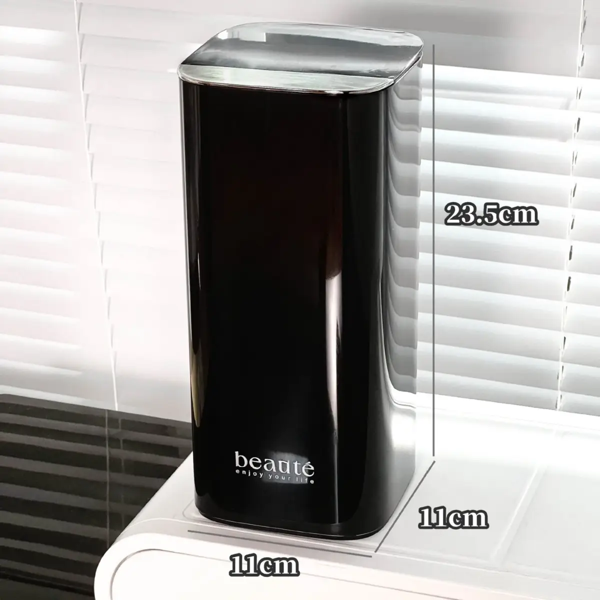 Cream Makeup Brush Storage Tube Light Rectangular Dustproof Rack