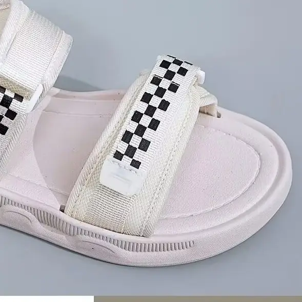 2024 Cross-border Summer New Soft Bottom Sandals and Slippers for Female Students Casual All-match Thick Bottom Beach in stock - Image 7