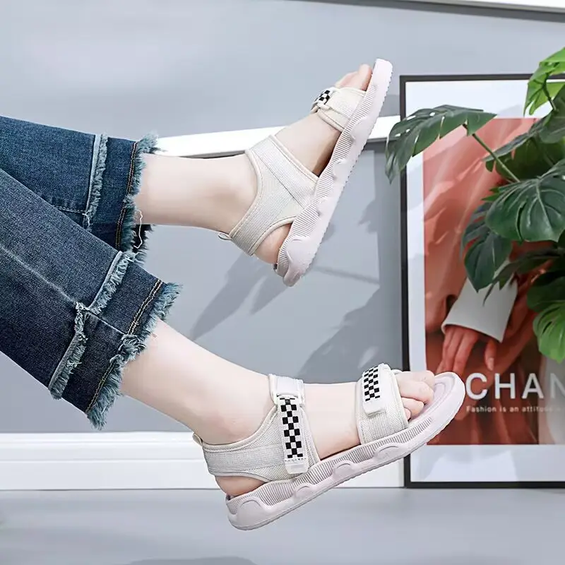 2024 Cross-border Summer New Soft Bottom Sandals and Slippers for Female Students Casual All-match Thick Bottom Beach in stock - Image 9