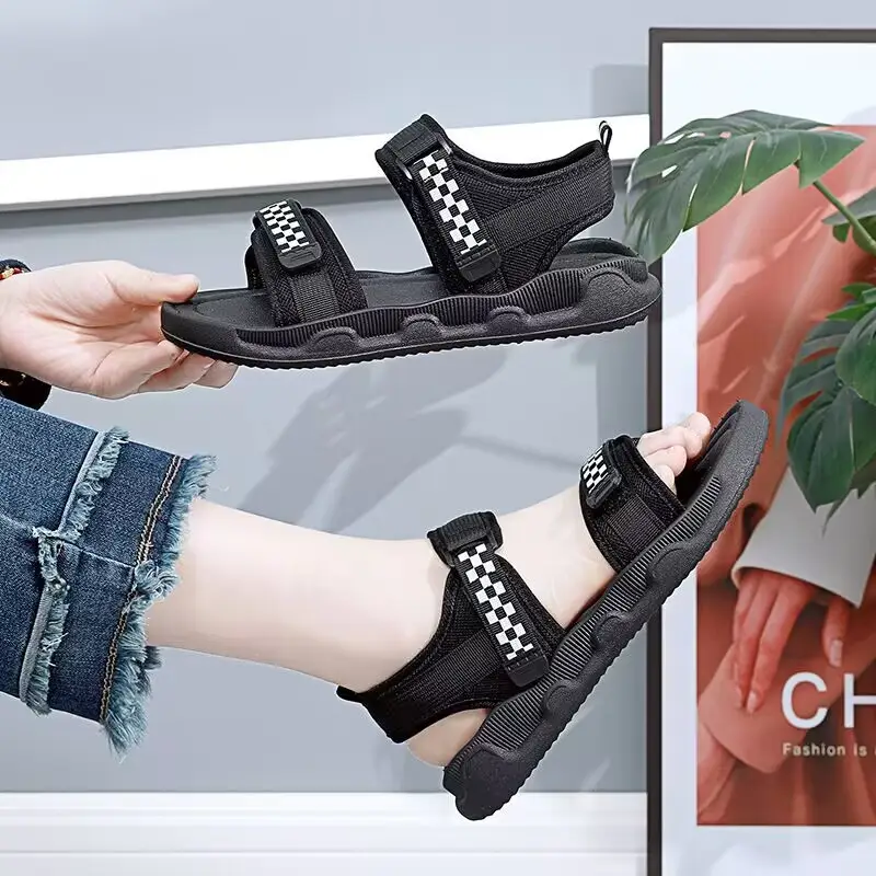 2024 Cross-border Summer New Soft Bottom Sandals and Slippers for Female Students Casual All-match Thick Bottom Beach in stock — feature 4