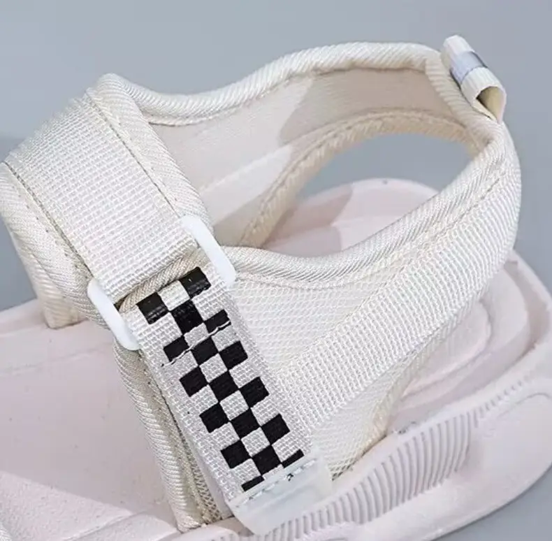 2024 Cross-border Summer New Soft Bottom Sandals and Slippers for Female Students Casual All-match Thick Bottom Beach in stock — feature 8
