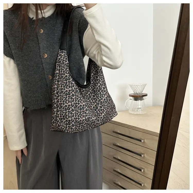 European Leopard Print Shoulder Bag Large Capacity