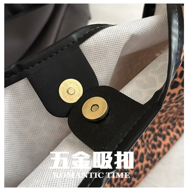 European Leopard Print Shoulder Bag Large Capacity — feature 5