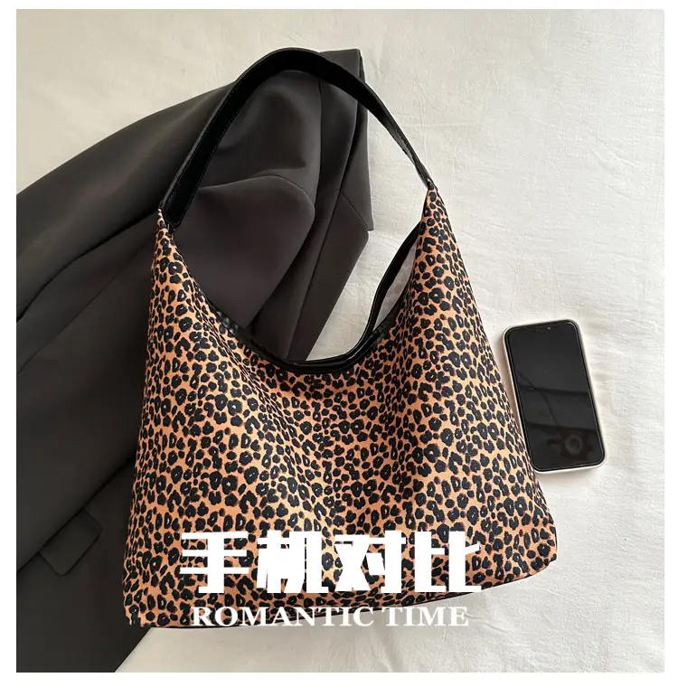 European Leopard Print Shoulder Bag Large Capacity — feature 6