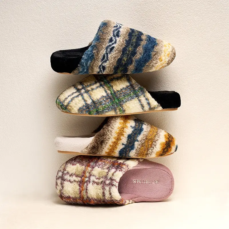 Cotton Slippers for Autumn and Winter, Korean Style Home Cotton Shoes, Non-Slip Plush Slippers, Warm New Models for Men and Women, Thick-Soled, Non-Slip, Silent - Image 10