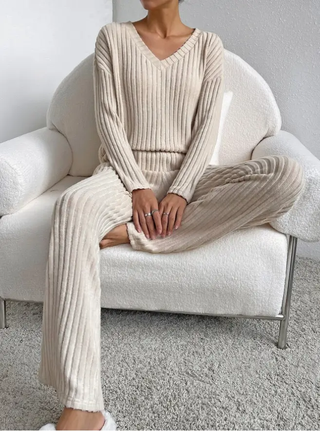 Cross-Border Two-Piece Set for Women 2025 Autum New Fashion Casual Straight Pants Elegant Loose V Neck Pit Strip Knitted Set — feature 2