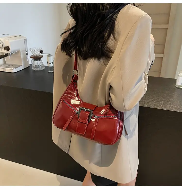 Black Belt Buckle Crossbody Bag for Women 2024 — feature 20