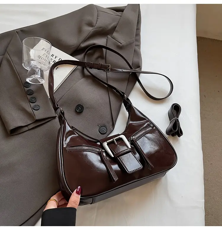 Black Belt Buckle Crossbody Bag for Women 2024 — feature 22