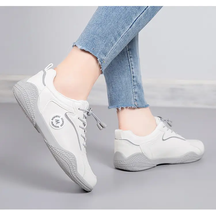 2026 New Spring and Autumn Stylish White Sneakers, Non-Slip and Wear-Resistant, Lightweight Soft-Soled Women's Casual Shoes — feature 17