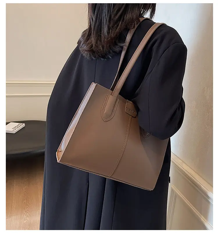 Women's Large Capacity Tan Tote Bag — feature 2