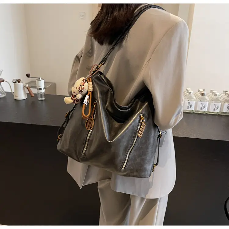Women's Large Capacity Shoulder Tote Bag Brown New Autumn Winter — feature 22