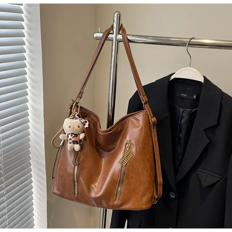 Women's Large Capacity Shoulder Tote Bag Brown New Autumn Winter — feature 27