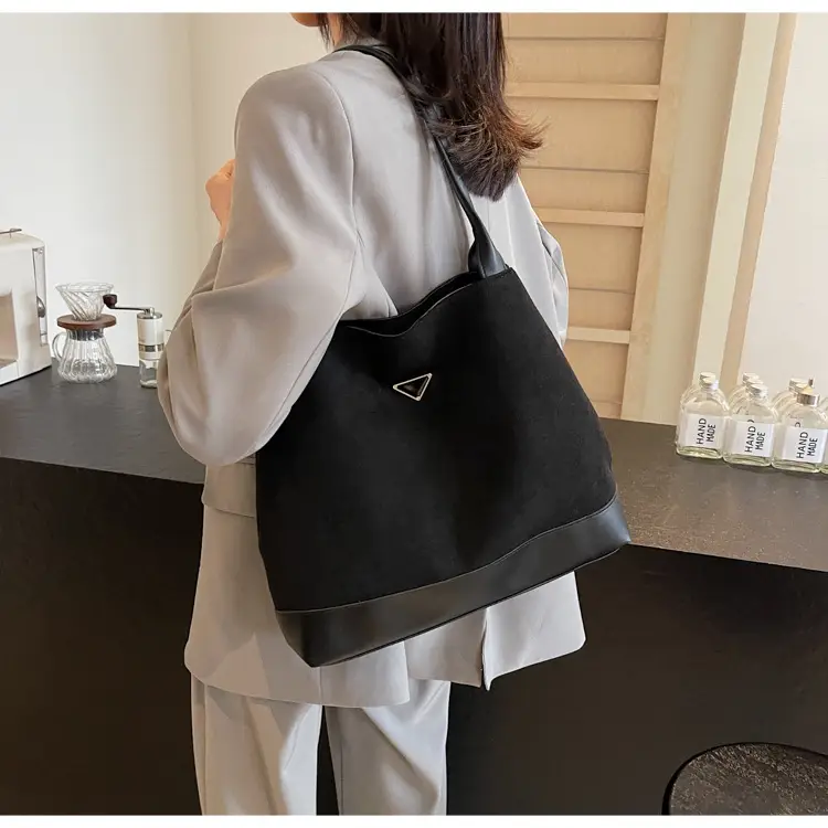 Women's Black Deer Leather Shoulder Bag 2024 Korean Style - Image 8