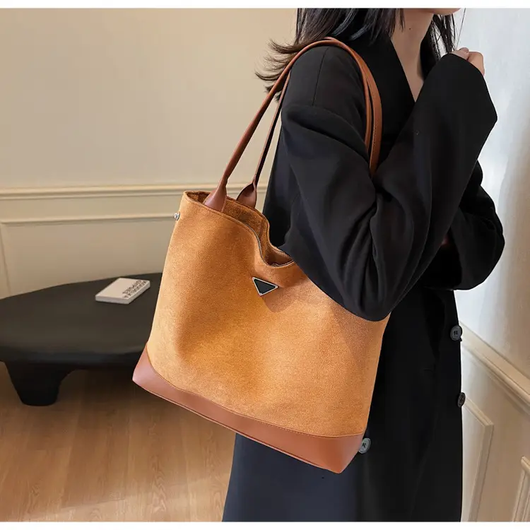 Women's Black Deer Leather Shoulder Bag 2024 Korean Style — feature 17