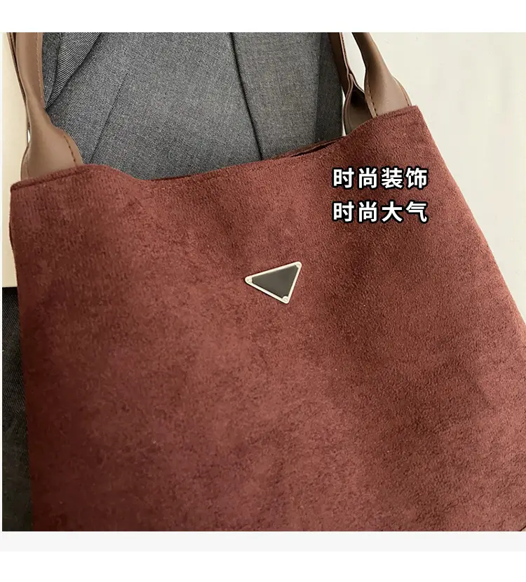 Women's Black Deer Leather Shoulder Bag 2024 Korean Style — feature 7