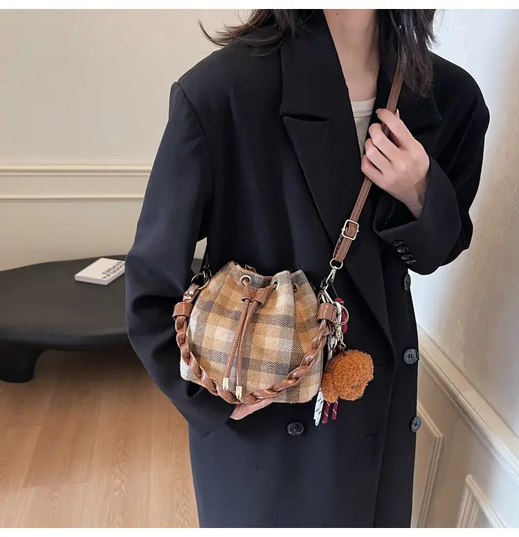 Women Plaid Drawstring Bag 2024 Autumn Crossbody — feature 11