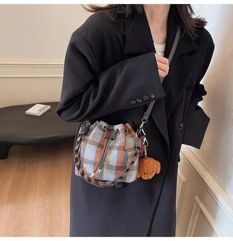 Women Plaid Drawstring Bag 2024 Autumn Crossbody — feature 14