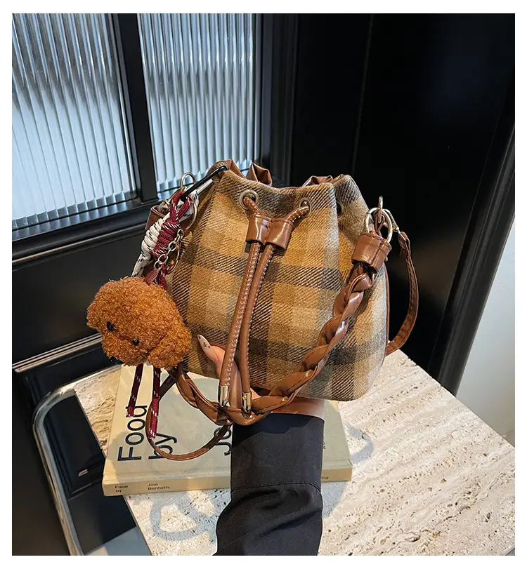 Women Plaid Drawstring Bag 2024 Autumn Crossbody — feature 2