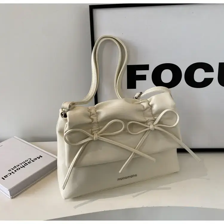 Women's Pink Bow Crossbody Bag 2024 — feature 16